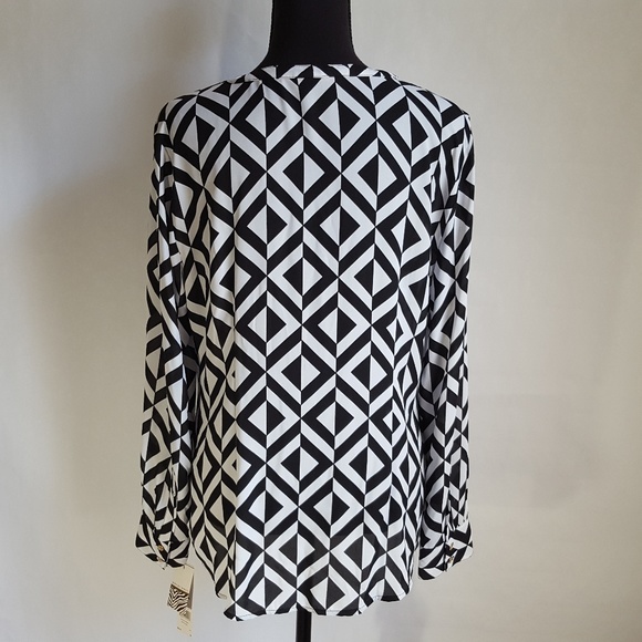 Dana Buchman Shirt Career - Picture 5 of 8